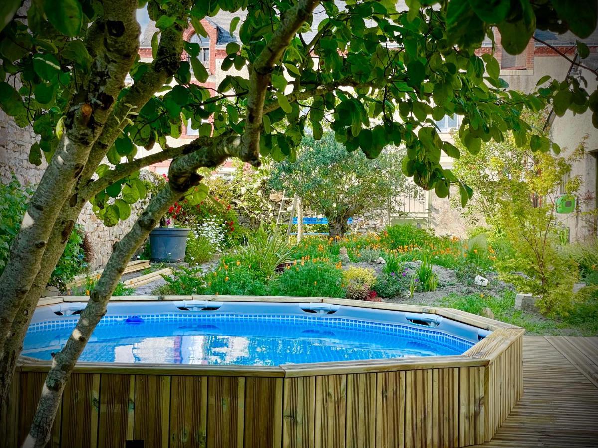 Cote Jardin Sainte-Suzanne (Mayenne) Exterior foto