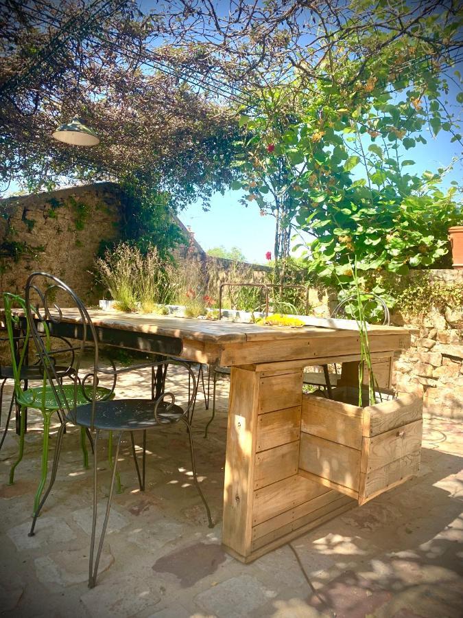 Cote Jardin Sainte-Suzanne (Mayenne) Exterior foto